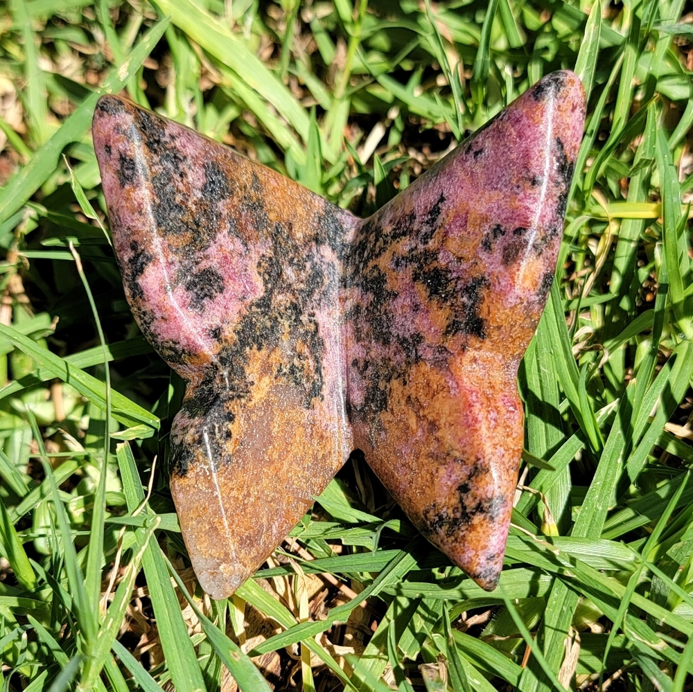 NEW 2.6" x 2.34" x 155g RHODONITE 3D BUTTERFLY